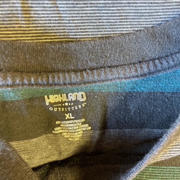 Shirt - Picture 2 of 3